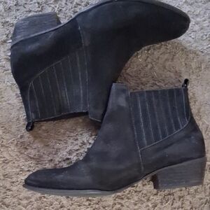 Black Suede Ankle Boots Steve Madden Size 8
